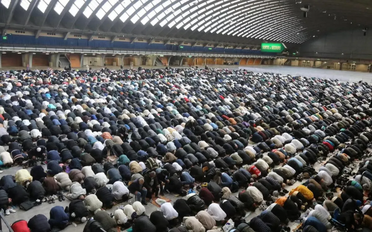 Aïd al-Fitr : ¿hacia una normalización de los días de descanso en Europa ?