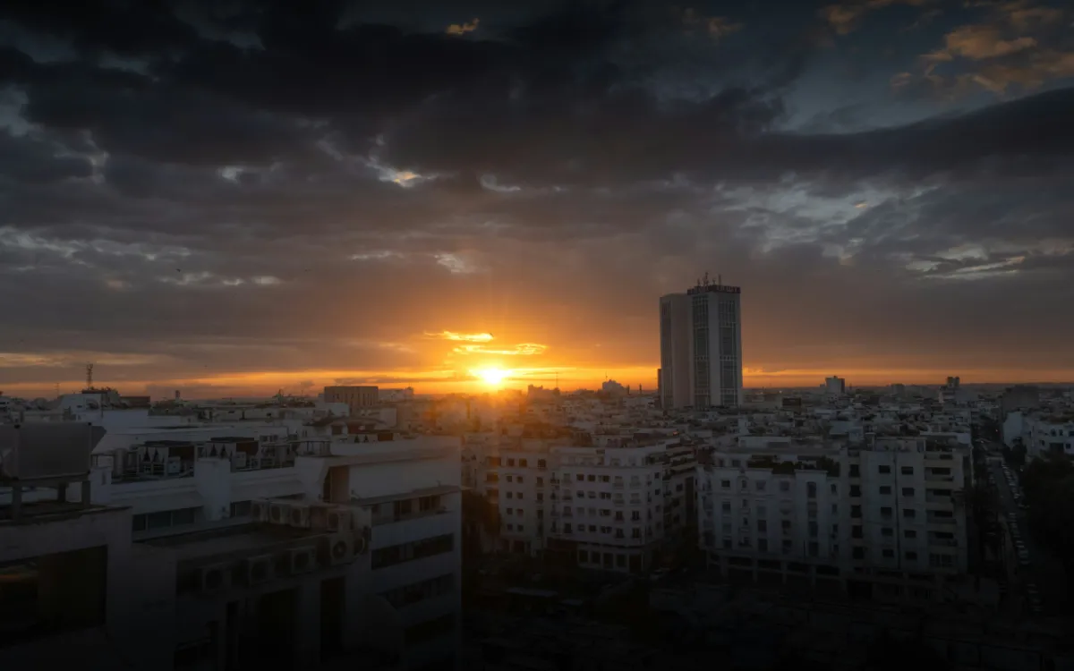 La alcaldesa de Casablanca, Nabila Rmili, acusada de proteger a una "mafia inmobiliaria