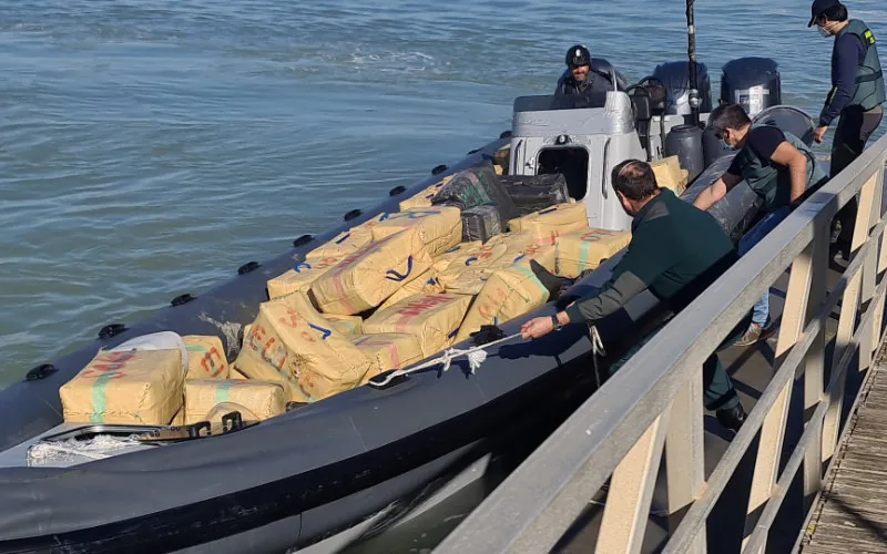 Alerta en Gibraltar : Narcotráfico intensifica actividad pese a operativos policiales
