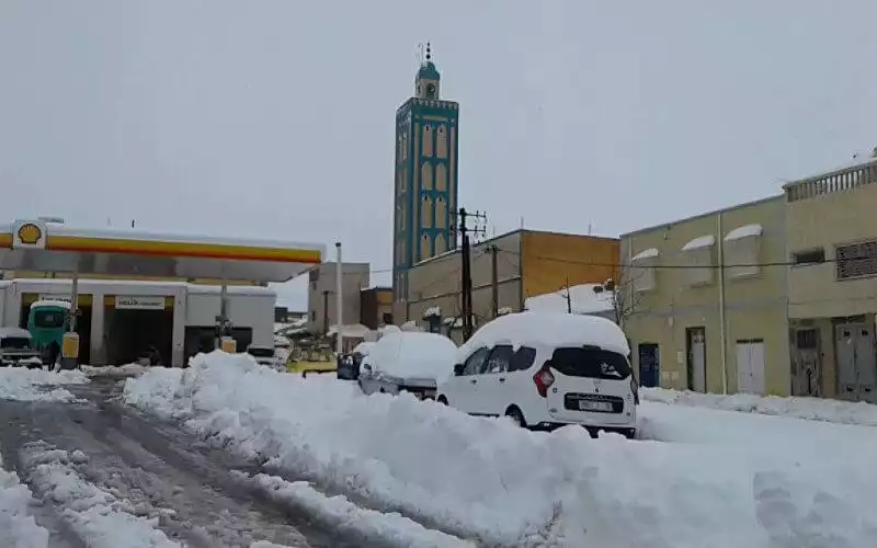 Alerta en Marruecos : Fuertes vientos y nevadas afectarán a múltiples provincias