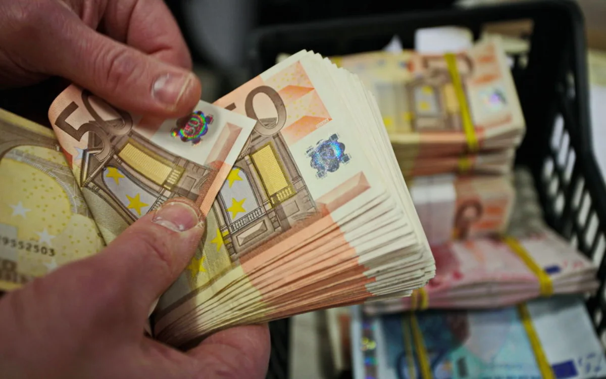 Blanqueo de dinero : MRE sospechosos en una amplia red entre Marruecos y Francia