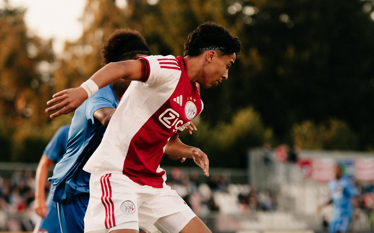 "Bounida, la joya del Ajax, se inclina por Marruecos y desata polémica"