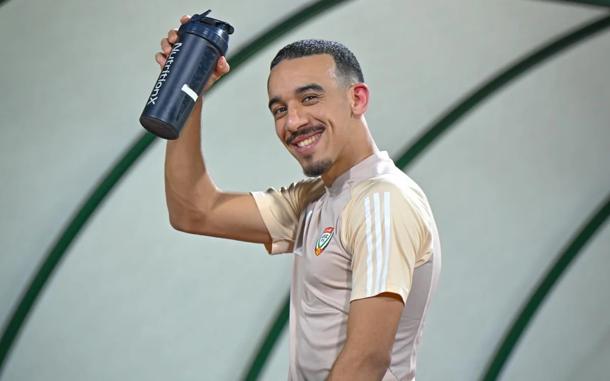 Carrera por la naturalización : jugadores nacidos en Marruecos o Brasil para calificar a los Emiratos Árabes Unidos