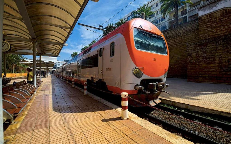 Casablanca acelera : El RER, clave para el Mundial 2030 en Marruecos