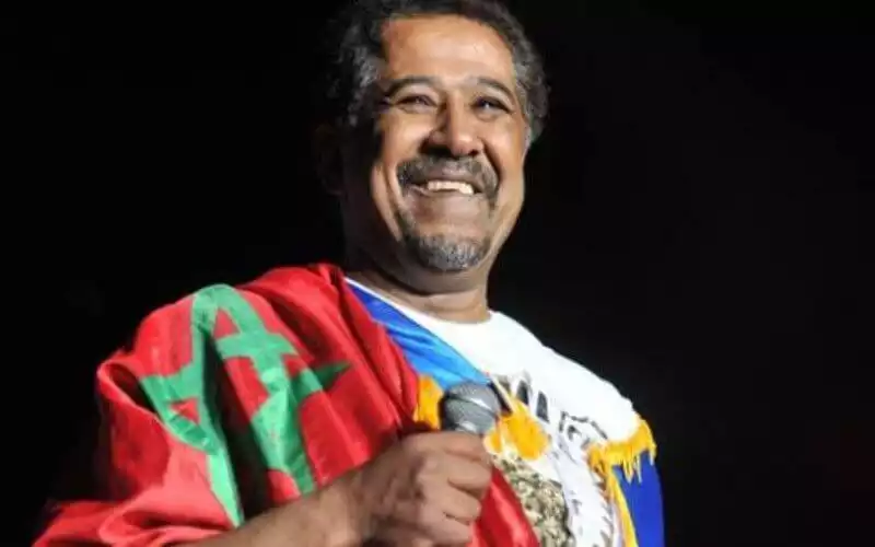Cheb Khaled : De icono del raï a invitado real en la ceremonia de lealtad marroquí