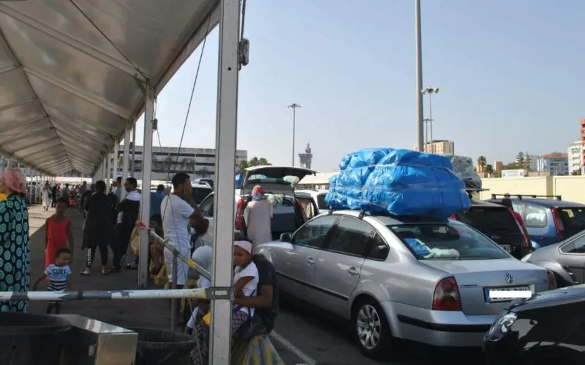 Cómo el dinero de los marroquíes residentes en el extranjero salva el poder adquisitivo de las familias marroquíes