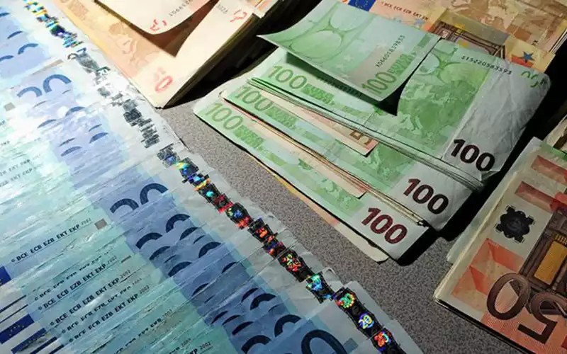 Dirham marroquí se dispara : Gana 1,4% frente al euro y fortalece reservas nacionales