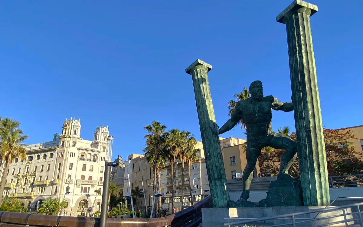 En España, el ejército teme la presión creciente de Marruecos sobre Ceuta y Melilla