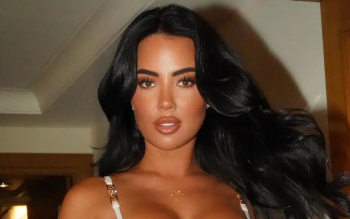 Estafas en Instagram : la marroquí Yazmin Oukhellou se declara culpable ante el tribunal