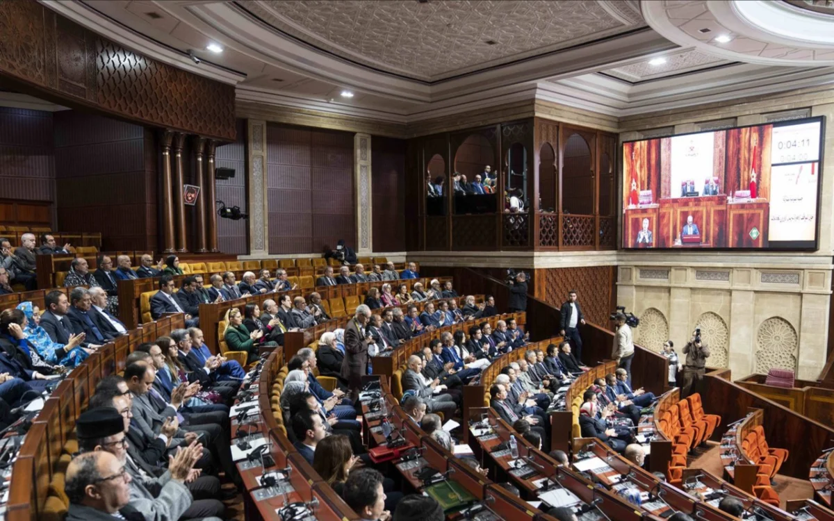 Marruecos debate : ¿Fin al polémico horario de verano tras el Ramadán ?
