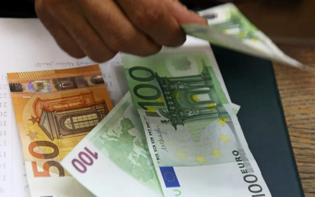 Desarticulada red criminal que planeaba secuestros en el mundo cripto : el líder, fugado en Marruecos
