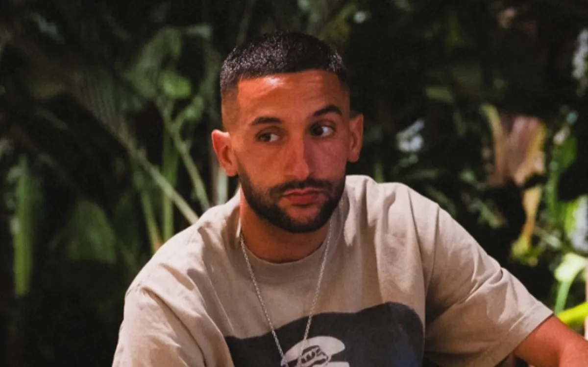 Hakim Ziyech Operado, Sin Fecha de Regreso Anunciada