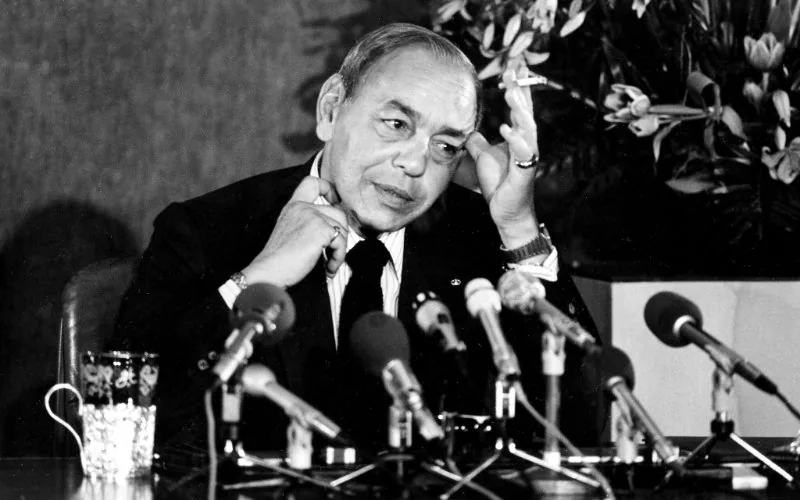 Hassan II y De Gaulle : La entrevista secreta que revela el conflicto Marruecos-Argelia