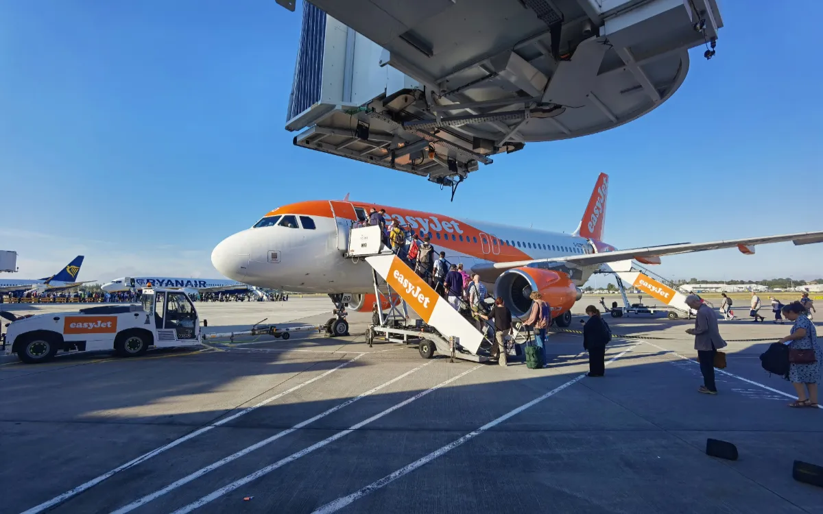 Horarios trastocados, desplazamientos a Marrakech : las tripulaciones de easyJet se quiebran