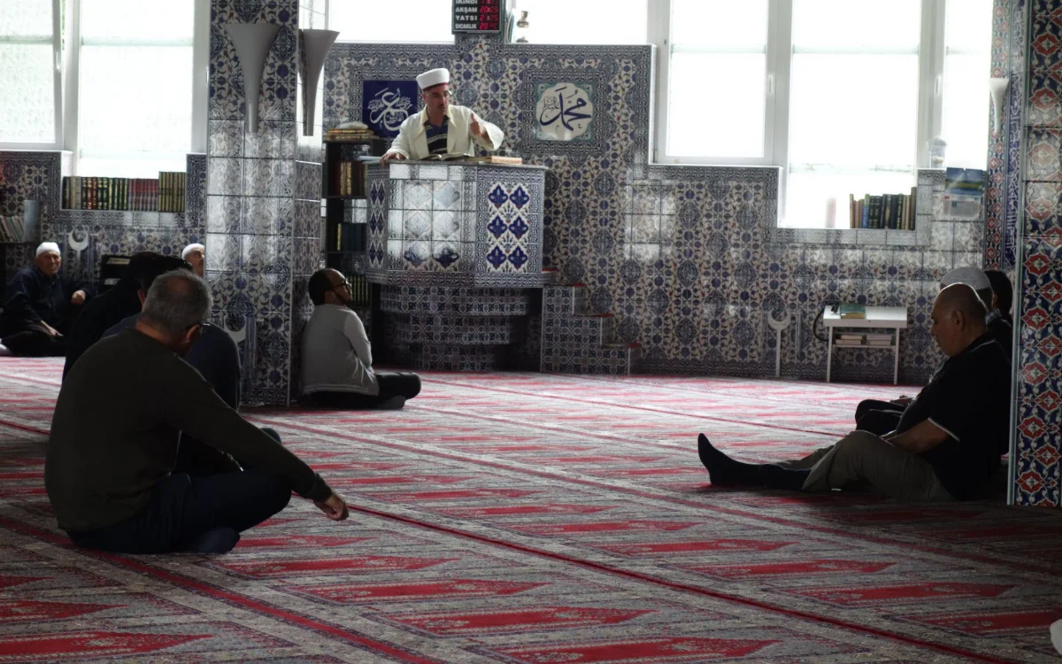 El Islam en Europa : Marruecos asigna 10 millones de euros para la supervisión religiosa de su diáspora