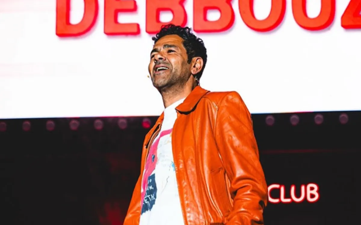 Jamel Debbouze furioso al ver a su hermano Karim resucitar la risa en Marrakech sin él