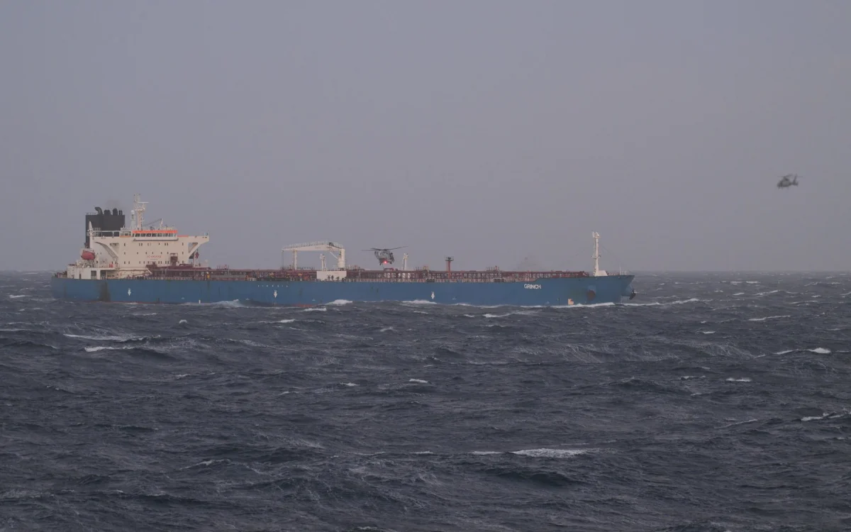 La Marina francesa intercepta un petrolero ruso cerca de Marruecos