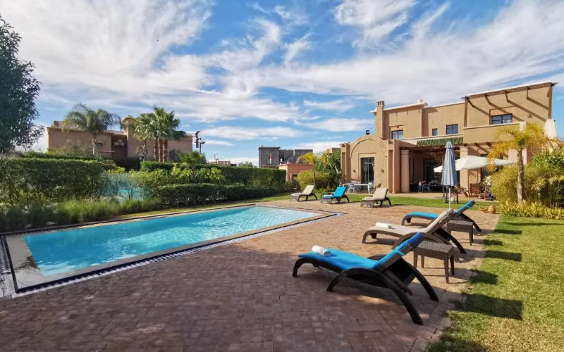 Marrakech : El auge del turismo británico desafía el dominio francés