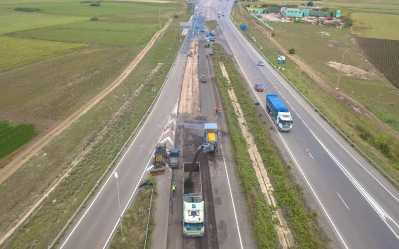 Marruecos acelera : 2.000 km de autopistas para el Mundial 2030