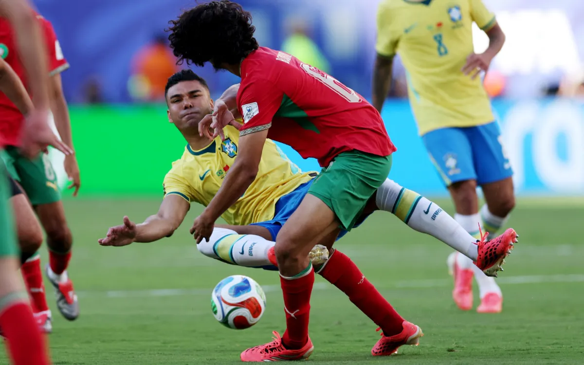 Marruecos-Brasil : Ayyoub Bouaddi, 18 años, ya juega como un jefe