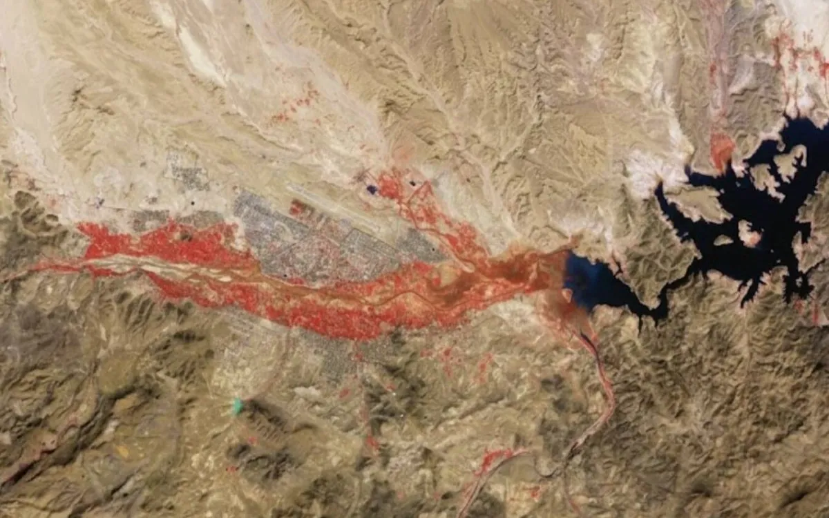 En Marruecos, una extraña mancha roja detectada desde el espacio