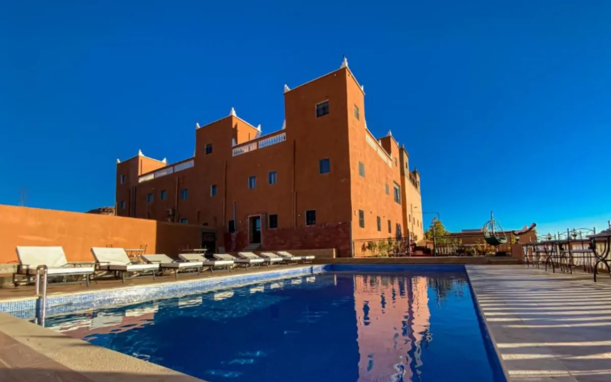 Marruecos : La ministra explica por qué las vacaciones cuestan tanto en verano