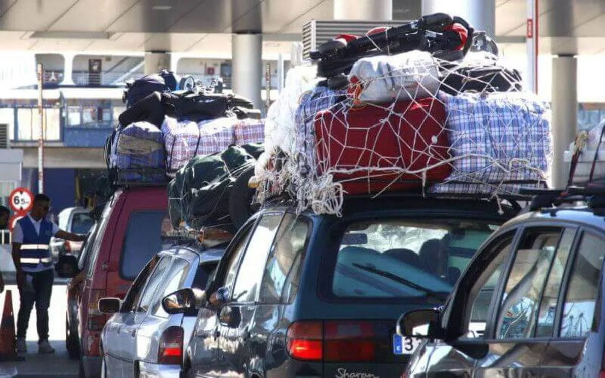 Marruecos pierde miles de millones, los marroquíes residentes en el extranjero al rescate