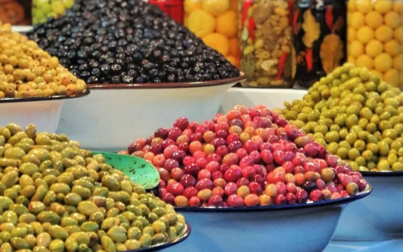 "Marruecos prevé récord oleícola : Aceite de oliva más barato y nueva variedad superior"
