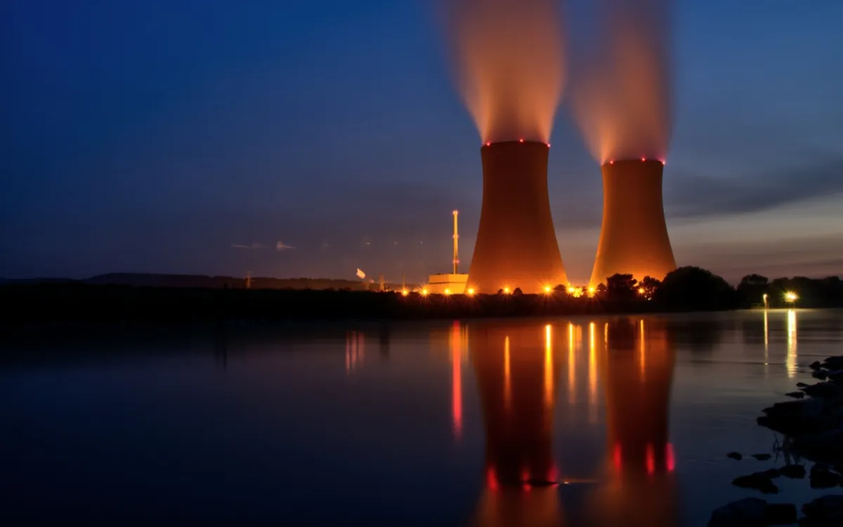 Marruecos se compromete en la carrera mundial de la energía nuclear civil