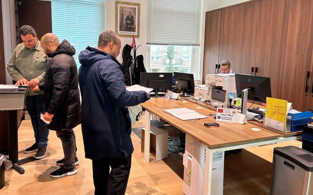Marruecos : hacia servicios consulares más rápidos y mejor adaptados a los marroquíes residentes en el extranjero