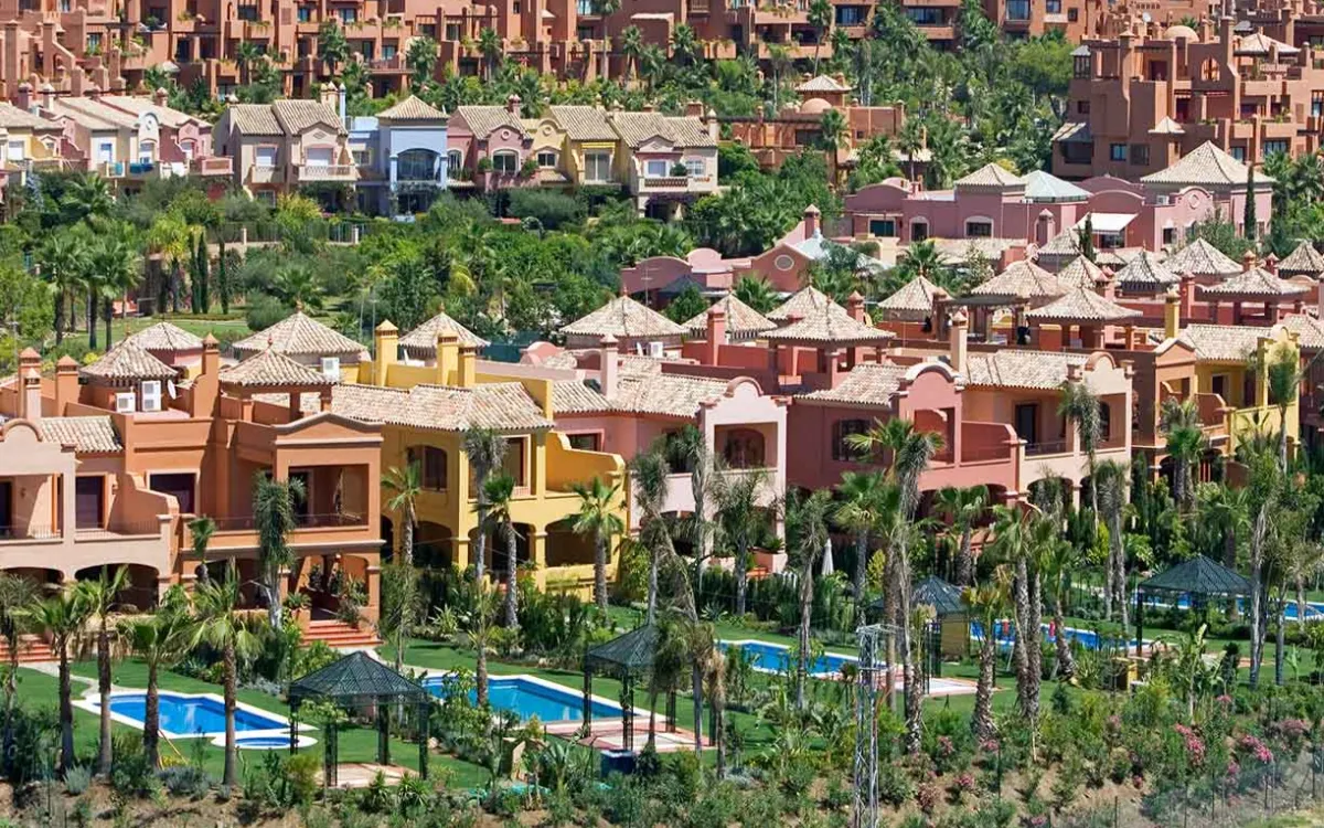 Mercado inmobiliario español : El espectacular avance de los marroquíes