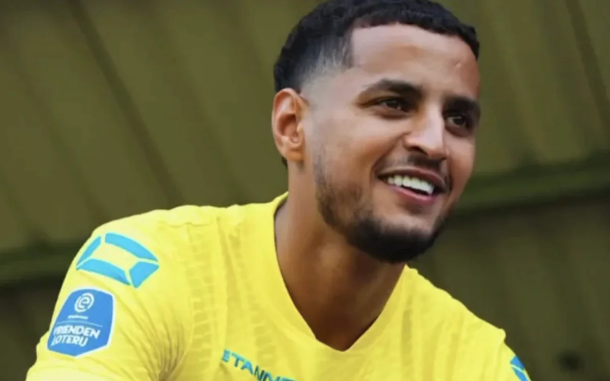Mohamed Ihattaren emocionado hasta las lágrimas por su regreso al PSV