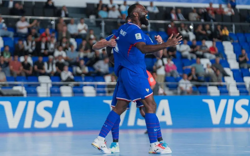 Mundial de Futsal : La polémica derrota de Francia ante Irán desata sospechas de estrategia