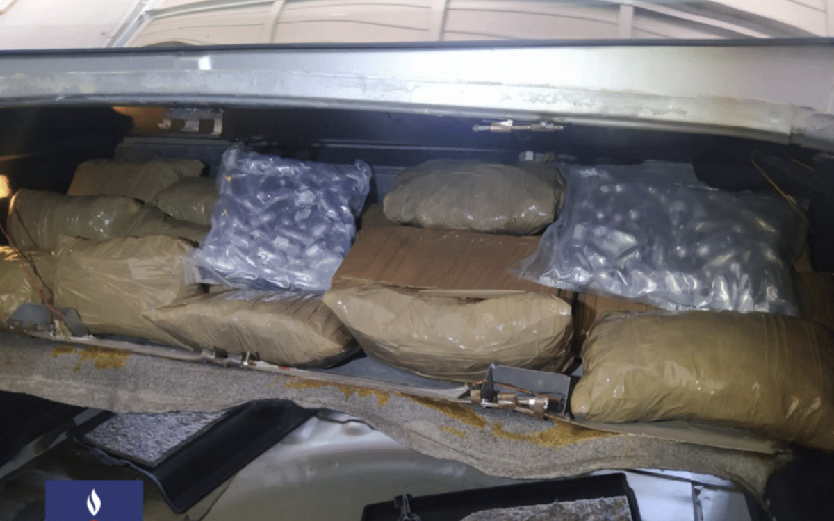 Narcoabuelo español : De la cocaína colombiana al cannabis marroquí