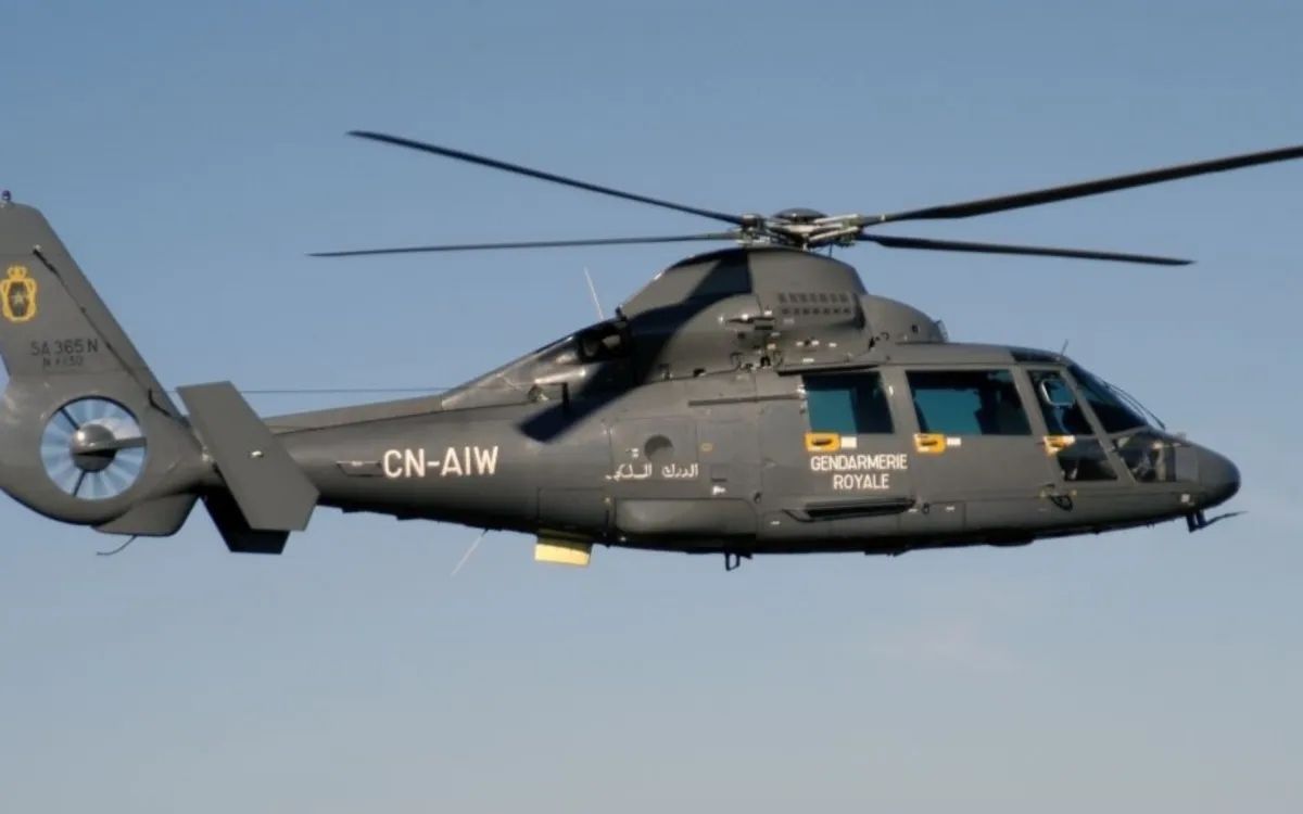 Ouarzazate : el helicóptero para un turista, ¿la espera para los residentes ?