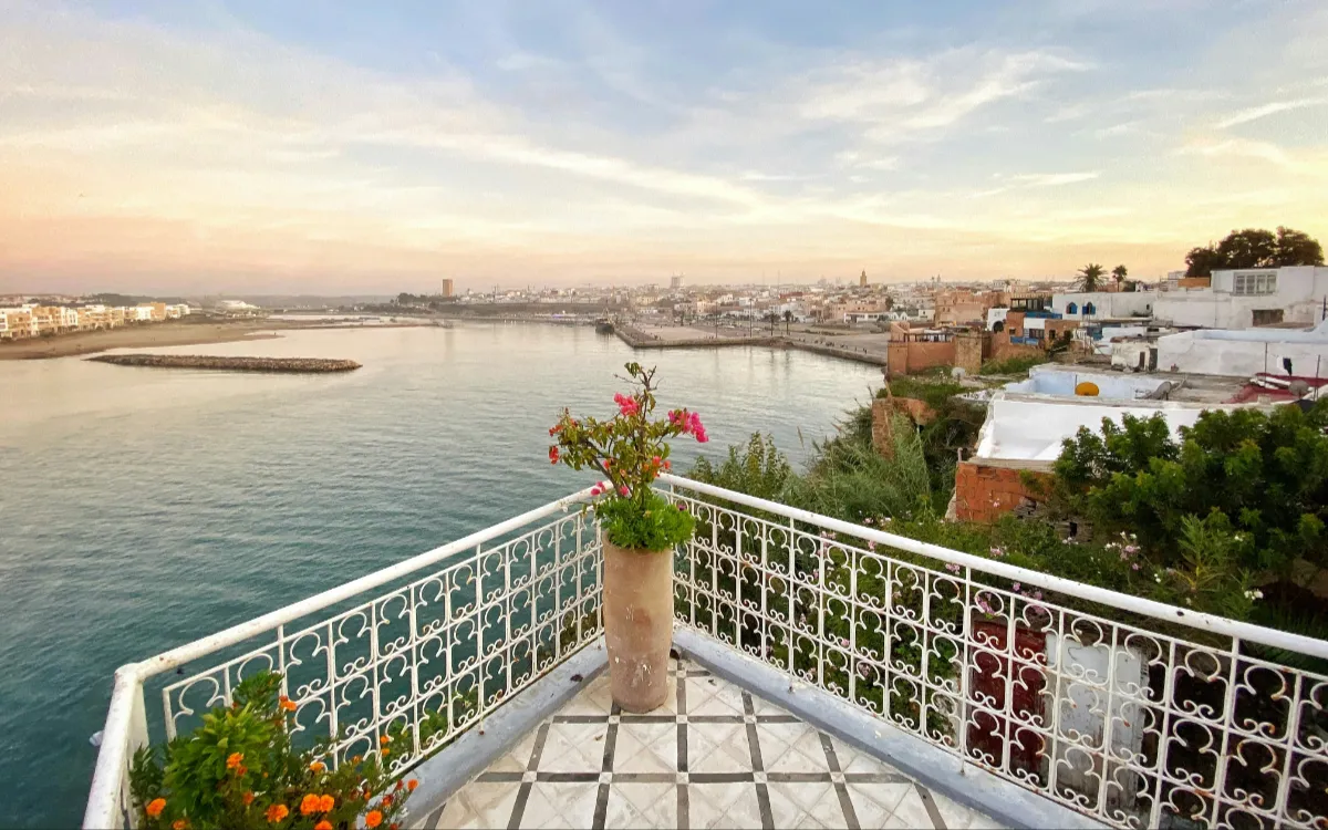 Rabat : El Canal Francés M6 Filma la Capital Marroquí en Transformación