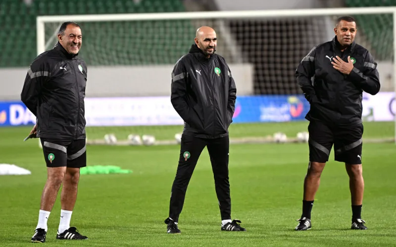 Regragui baraja sorpresas para la selección marroquí : Estrellas en espera ante crucial eliminatoria mundialista