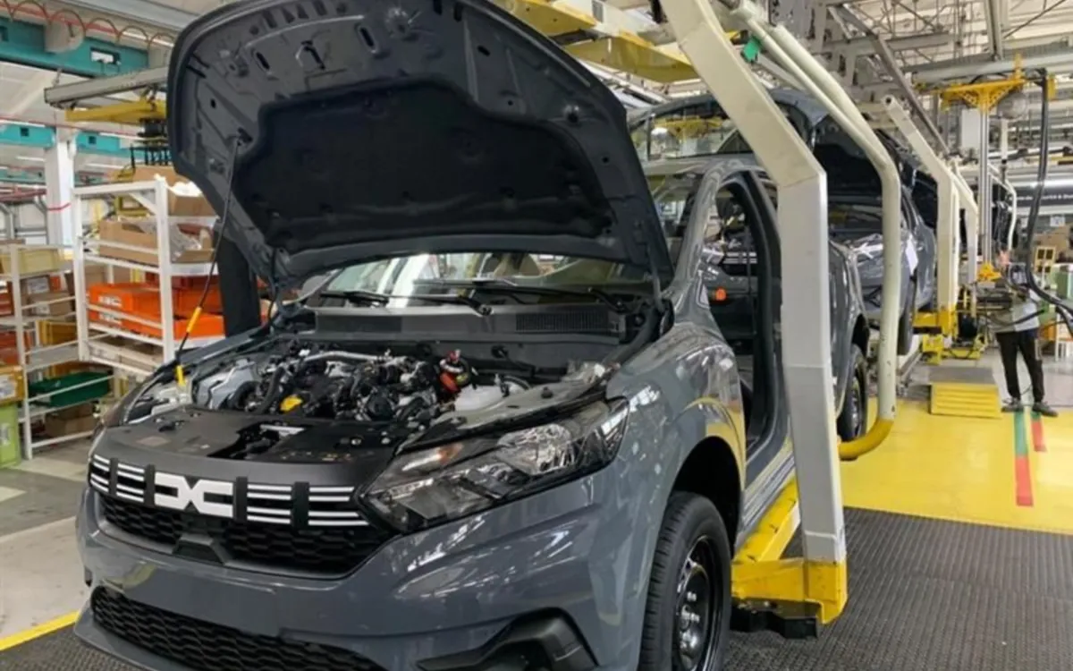 Renault : Marruecos listo para arrebatar la producción de las fábricas españolas