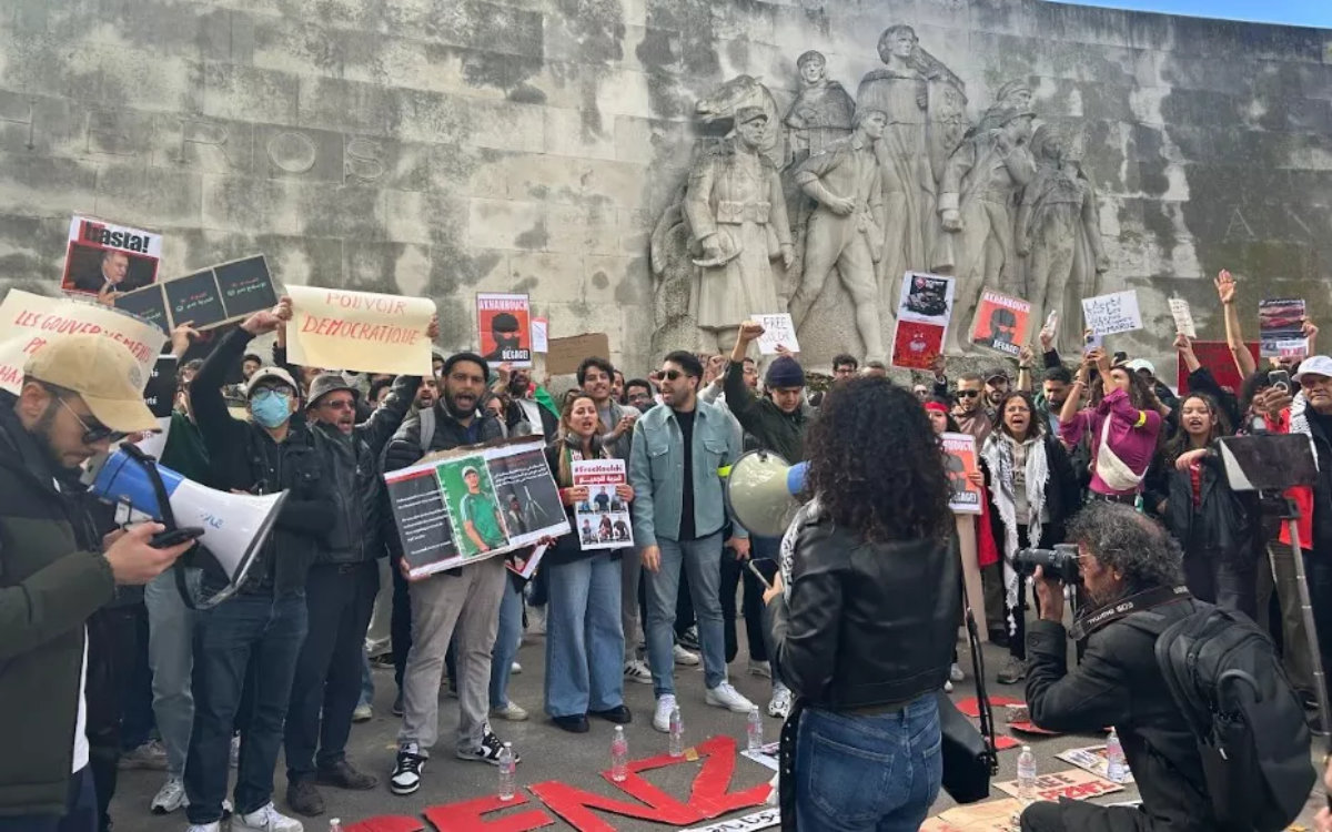 "La Revolución Silenciosa : Jóvenes Marroquíes en el Extranjero Sacuden el Statu Quo"