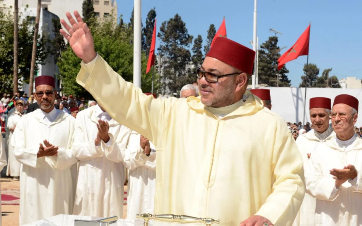 El rey Mohammed VI en visita en el norte de Marruecos
