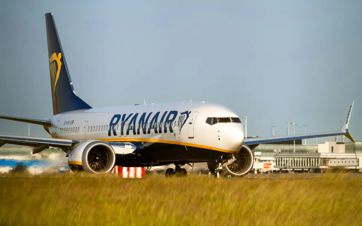 Ryanair retira cinco aviones de Charleroi, los marroquíes pagan el precio