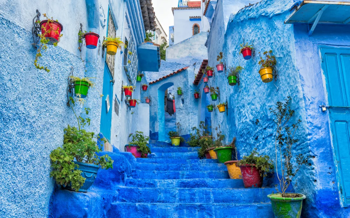 Turismo de masas en Marruecos : Chefchaouen saturada y víctima de su celebridad en internet