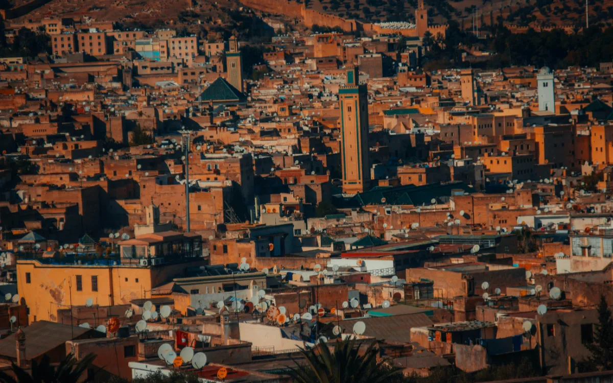 Turismo : por qué Fez podría destronar a Marrakech en 2026