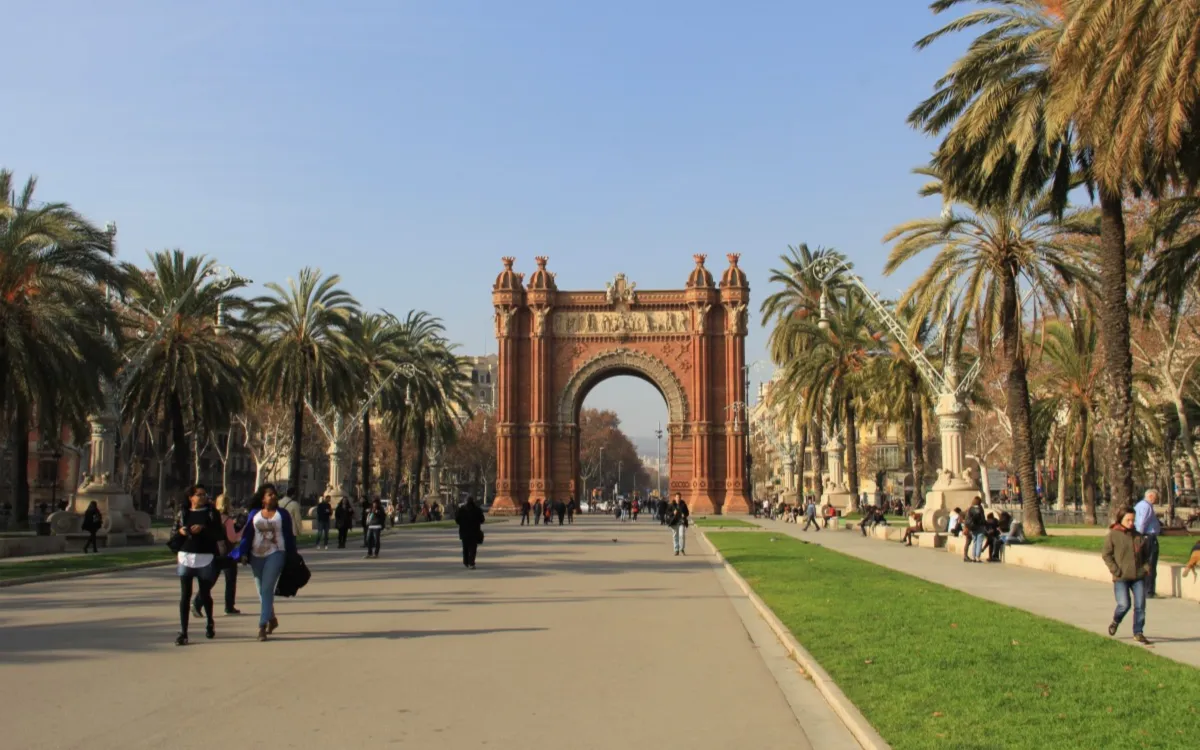 Los Turistas Marroquíes Rechazan Cataluña