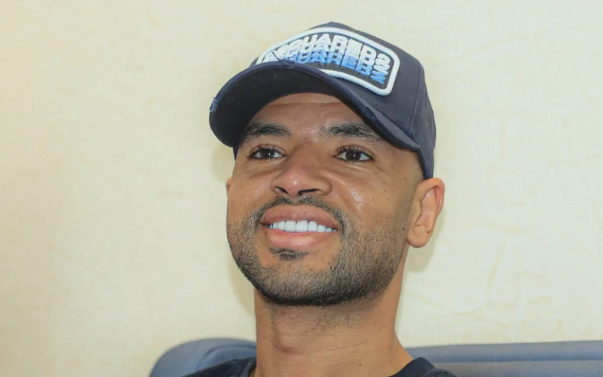 Youssef En-Nesyri criticado, anunciado fuera… pero titular