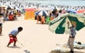 Al Hoceima : Operación de limpieza en playas desata polémica y apoyo turístico