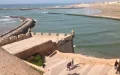Condenan a seis años de cárcel a dos hombres por violar a turista en playa de Rabat