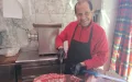 El dilema del carnicero musulmán : Rachid vende cerdo en Bilbao y desafía tradiciones