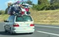 Escándalo en la A1 : Marroquí desafía la seguridad vial con coche sobrecargado rumbo a Marruecos