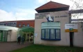 Escándalo en Libourne : Maestra detenida por fingir amenazas racistas en instituto